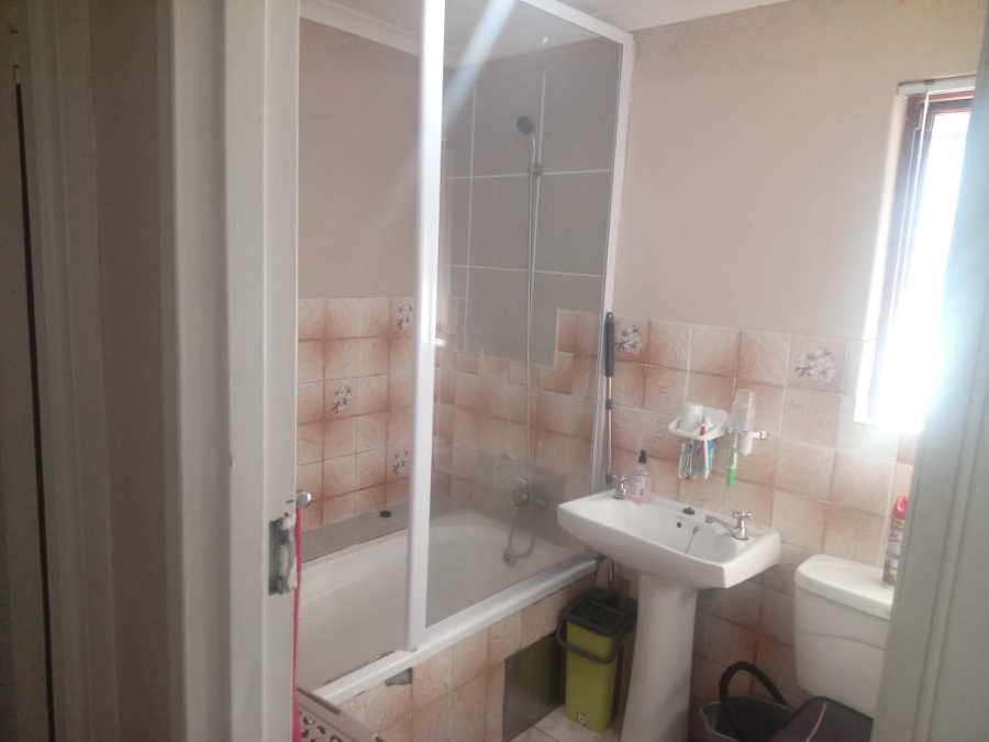 3 Bedroom Property for Sale in Tuscany Glen Western Cape